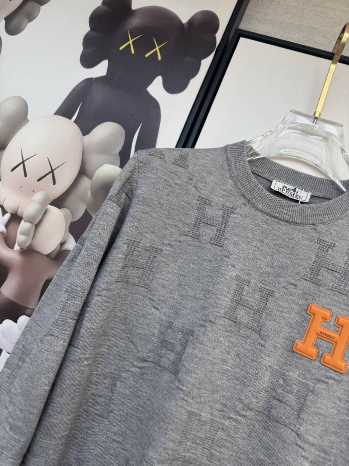 一目惚れ♪ エルメス n級品 25 SS秋冬最新丸首セーター