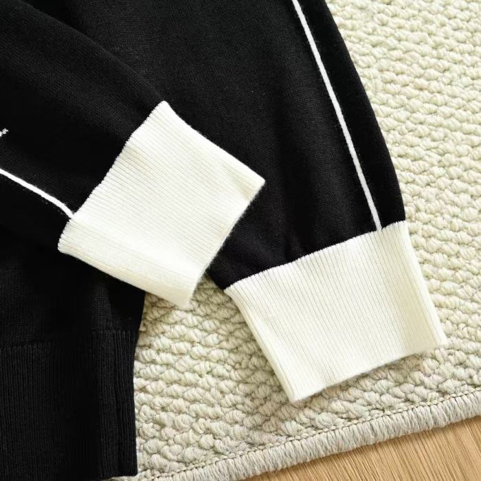 日本未入荷 ディオール 偽物通販 の2025SS秋冬ニットクルーネック刺繍スパイダースポーツカジュアルカーディガンセーター2色