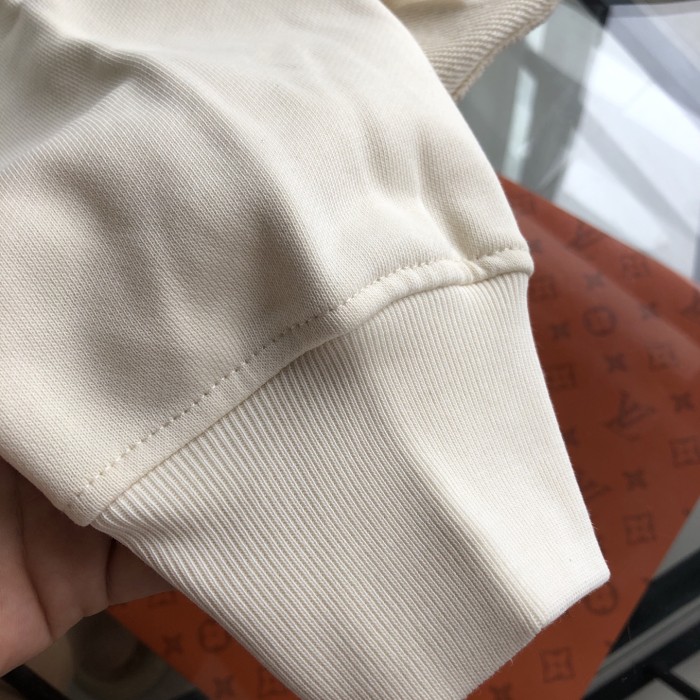 使い勝手良し ロエベ 偽物通販 の2025SS秋冬刺繍ロゴキャップ付きパーカー