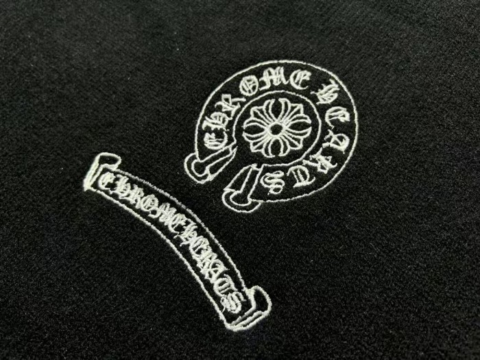 一目惚れ♪ クロムハーツ スーパーコピー の刺繍ラウンドネックプルオーバー