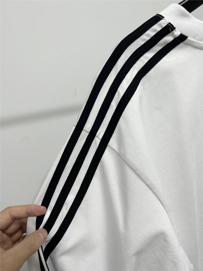 高品質 アディダス n級品 のプリント長袖Tシャツ