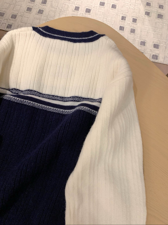 超話題! ディオール 激安通販 の2025SS秋冬刺繍アルファベットジャカードクラッシュカラー丸首長袖ニットセーター