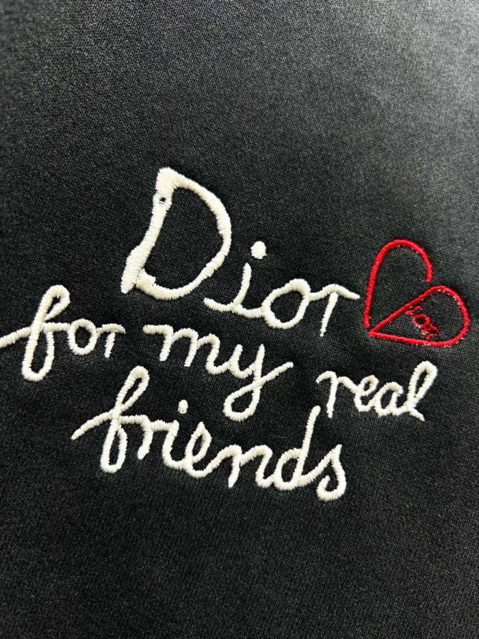 ★超人気 ディオール コピー のハートマーク刺繍💗ウォッシュ加工オーバーシャツ ラウンドネック ロゴTシャツ