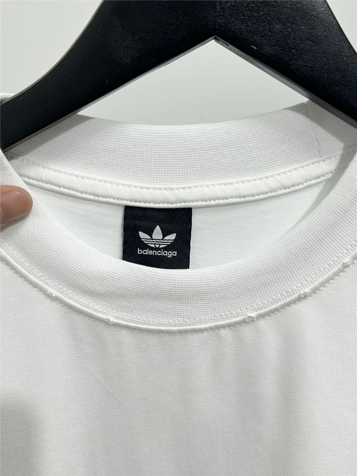 高品質 アディダス n級品 のプリント長袖Tシャツ