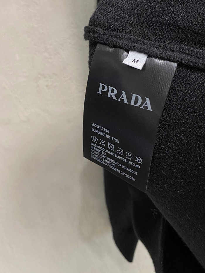 【限定】プラダ コピーおすすめ の25 ss秋冬【新品】セーター