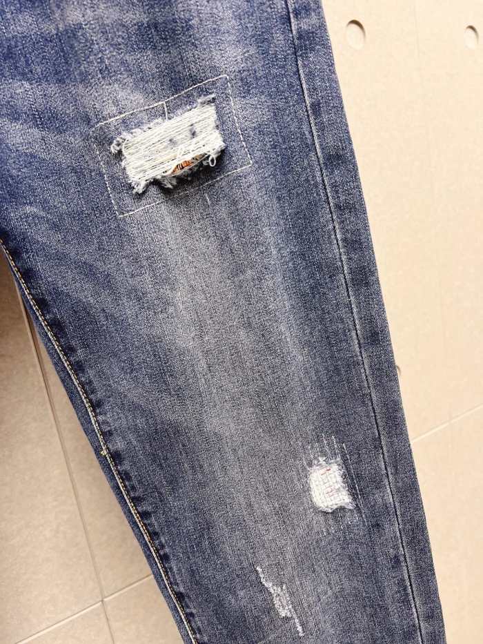 超奇跡の入荷☆ プラダ スーパーコピー の2025SS秋冬メンズデニム