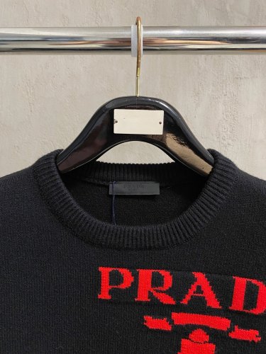 稀少 プラダ 激安偽物 の25 ss秋冬【新品】セーター