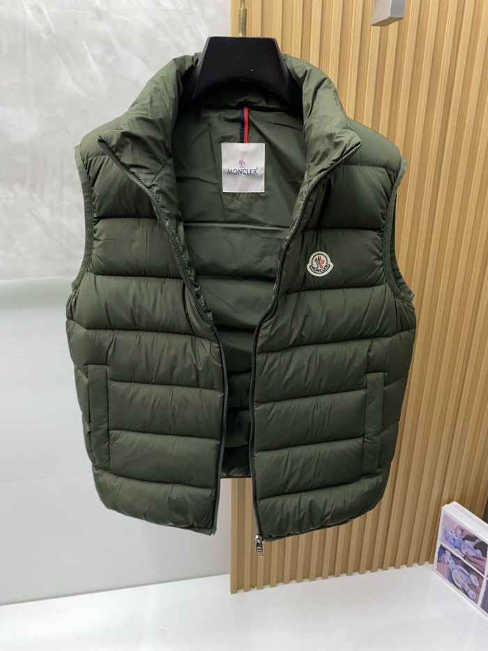 追跡付 モンクレール n級品 秋冬のダウンベスト