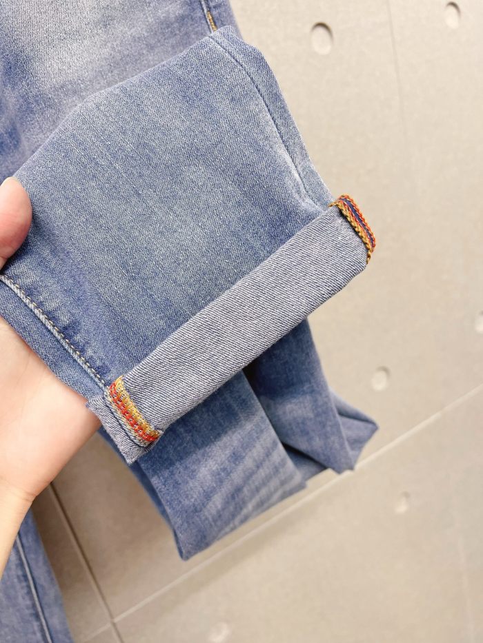 ★超人気 モンクレール 偽物通販 の秋冬メンズデニム