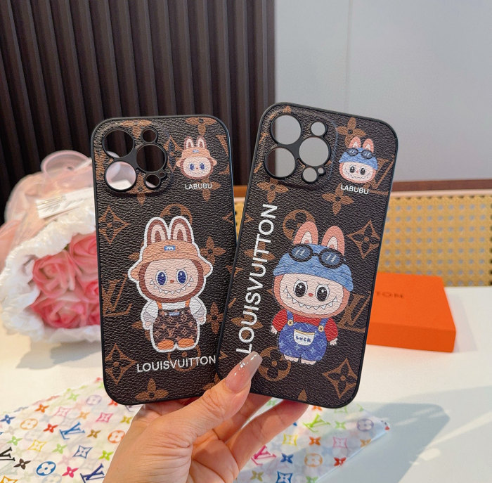 超奇跡の入荷☆ ルイヴィトン コピー のLv精孔全包携帯ケースラップ模様Lv全包縁革製携帯ケース