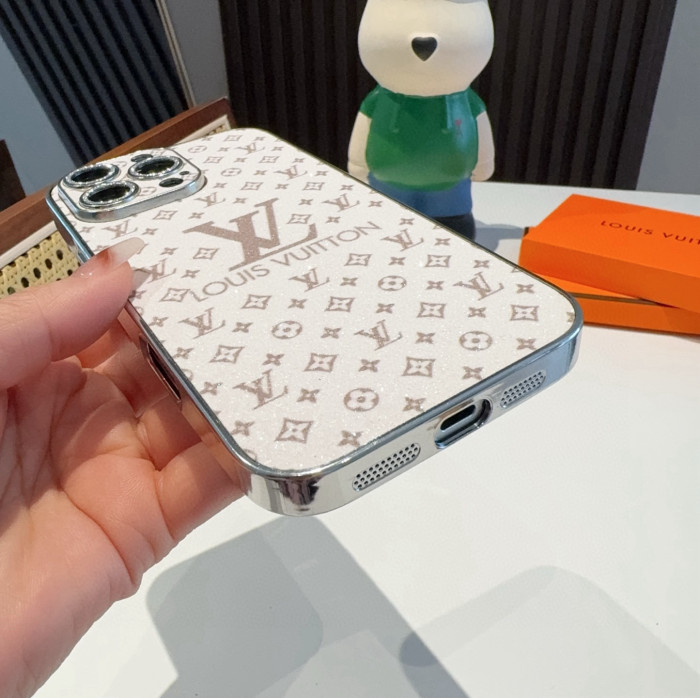 【限定】 ルイヴィトン n級品 のLV携帯ケースメッキサイドフラッシュパウダーレンズフィルム全ケース