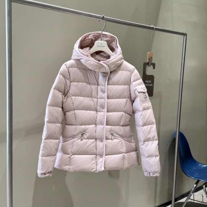 大人気 モンクレール コピー のショート丈ウエストシルエットジッパー長袖ダウン
