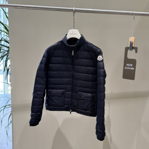 超奇跡の入荷☆ モンクレール 激安通販  のショート丈レディースダウンジャケット