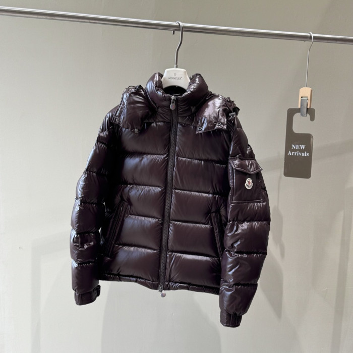 超奇跡の入荷☆ モンクレール コピー のショート丈ダウンジャケット