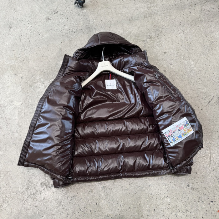 超奇跡の入荷☆ モンクレール コピー のショート丈ダウンジャケット