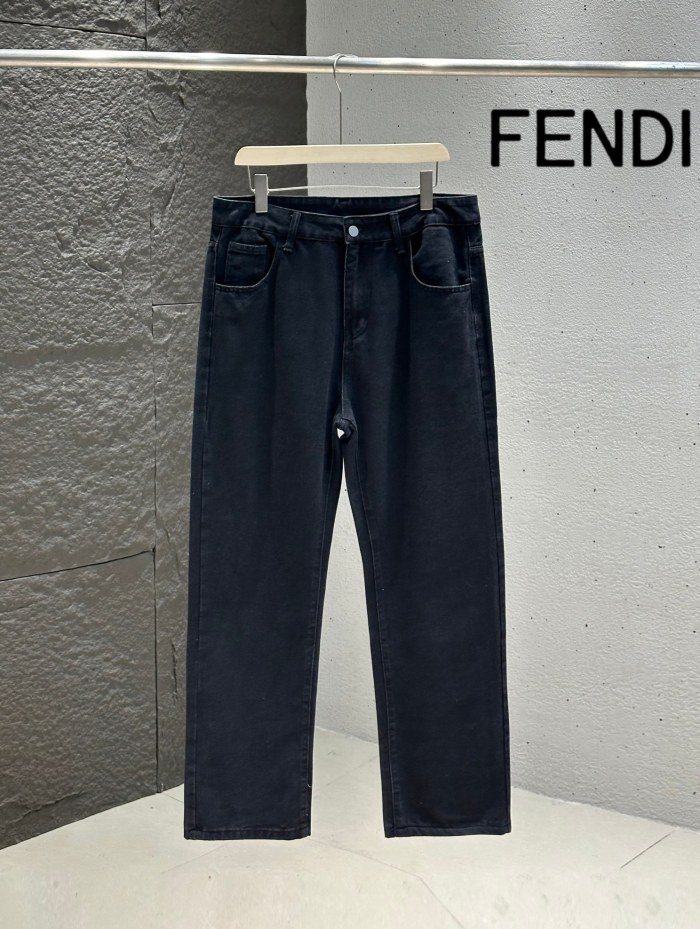 日本未入荷 フェンディ n級品 の2026SSメンズファッション刺繍水洗マイクロストレッチストレートジーンズ5色
