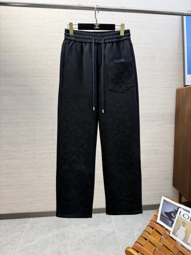 超奇跡の入荷☆ ルイヴィトン コピーおすすめ 2026SSカジュアルなコーデュロイパンツ