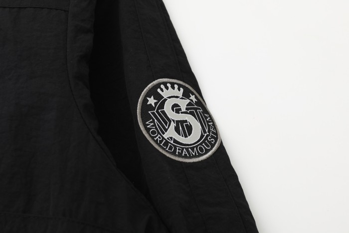 追跡付 シュプリーム コピー Supremeロゴプリント スタンドカラー ジップアップジャケット2色