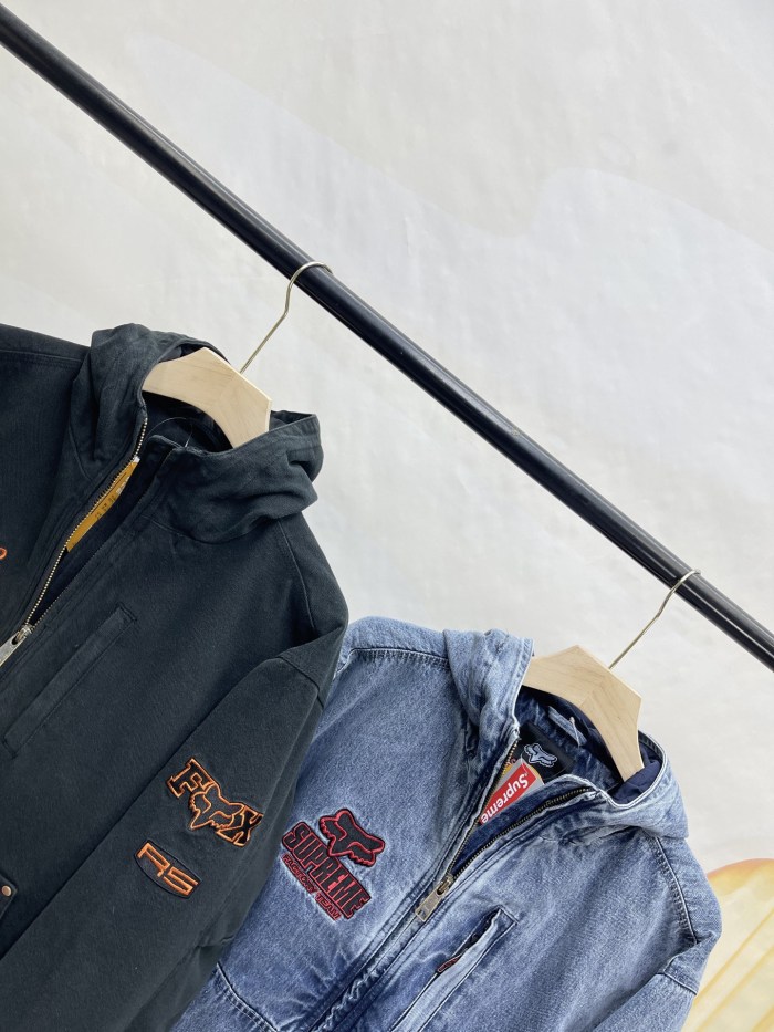 【限定】 シュプリーム コピーおすすめ Supreme貼り付けロゴ ワークウェア フーディージャケット