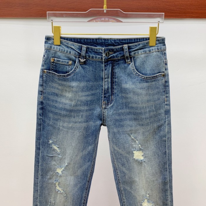 超奇跡の入荷☆ グッチ コピーおすすめ の四季対応「超燃炸街（チャオランジャージェ）」シリーズ
