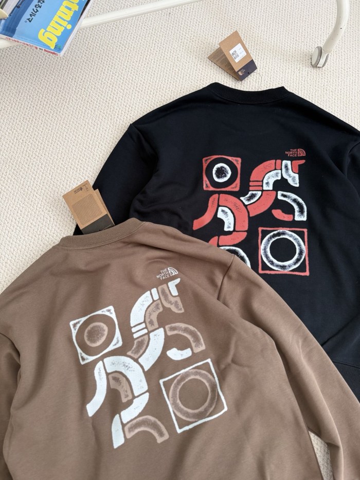 日本未入荷 ザノースフェイス n級品 ニットスウェット