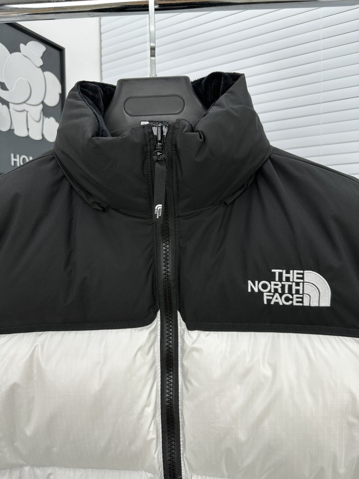 【限定】ザノースフェイス n級品 20206SS ダウンジャケット