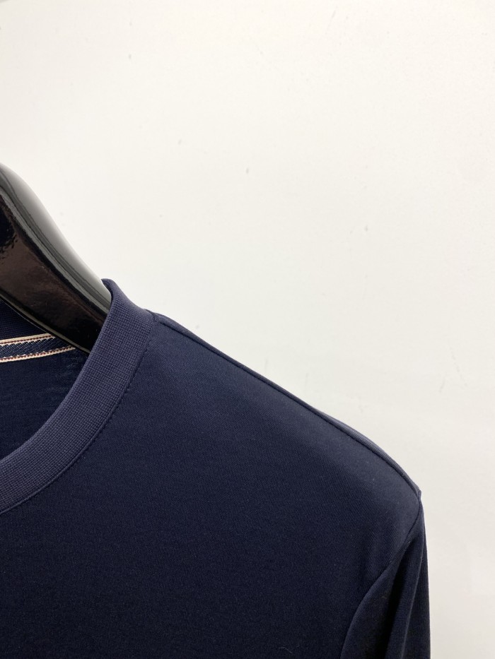 超奇跡の入荷☆ アルマーニ 激安通販 2026SS秋冬 ロングスリーブTシャツ