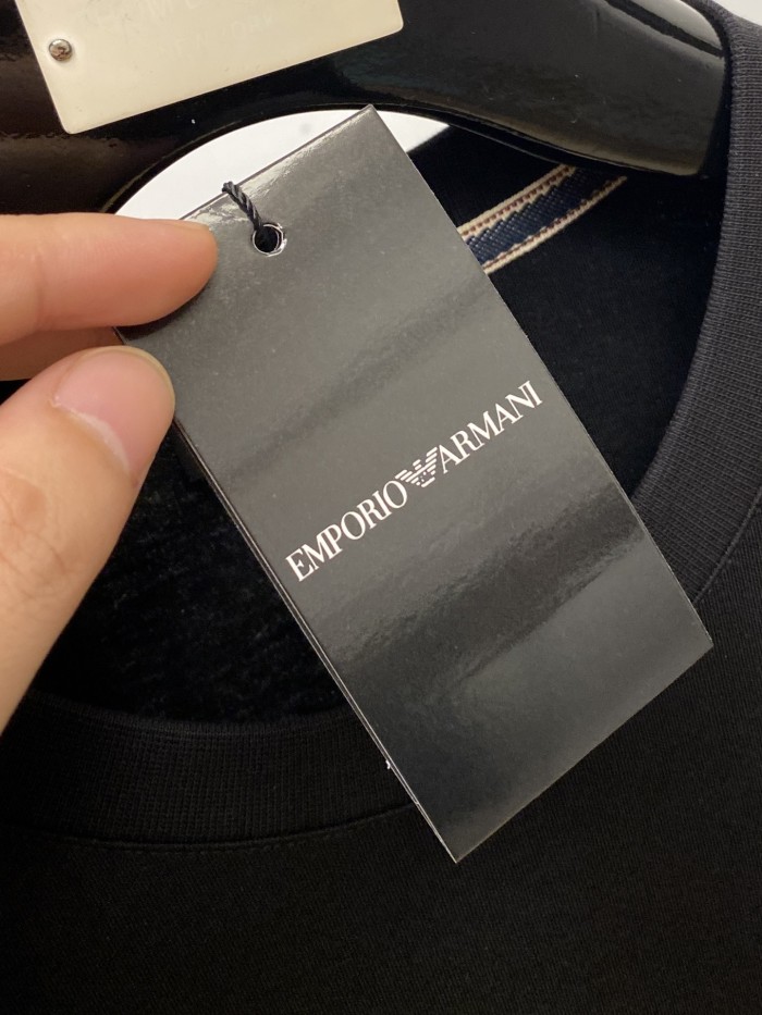 使い勝手良し アルマーニ コピー 2026SS秋冬 ロングスリーブTシャツ