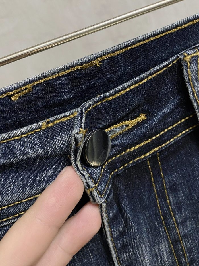 入手困難 ロエベ 激安通販 の26ssオールシーズンデニムパンツ