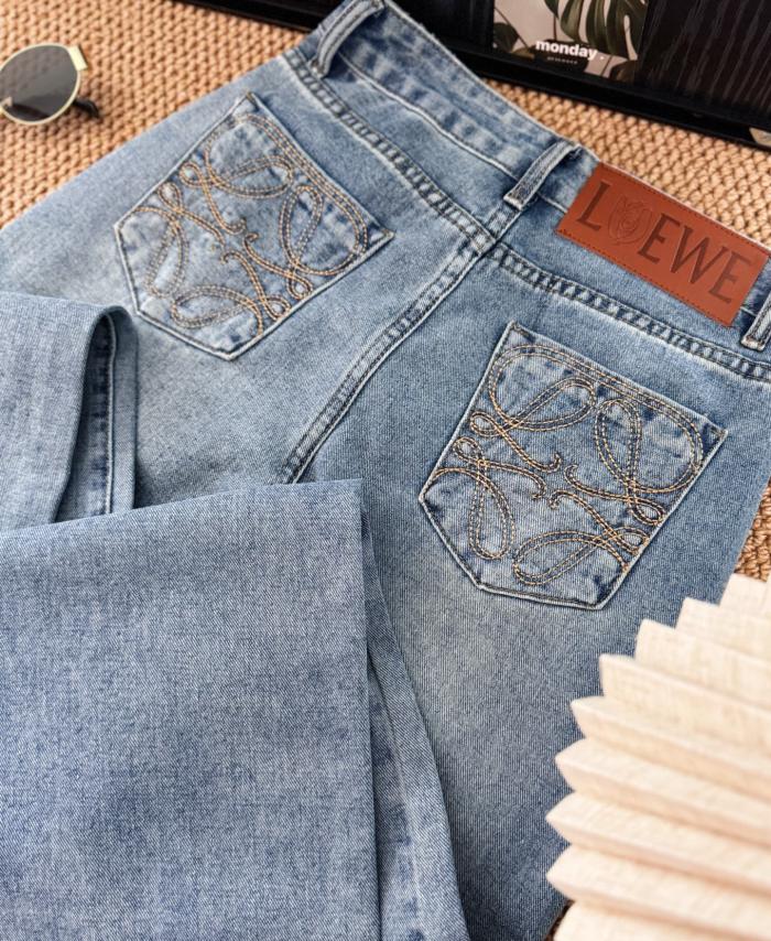 一目惚れ♪ ロエベ コピー の26ss刺繍入りストレートジーンズ