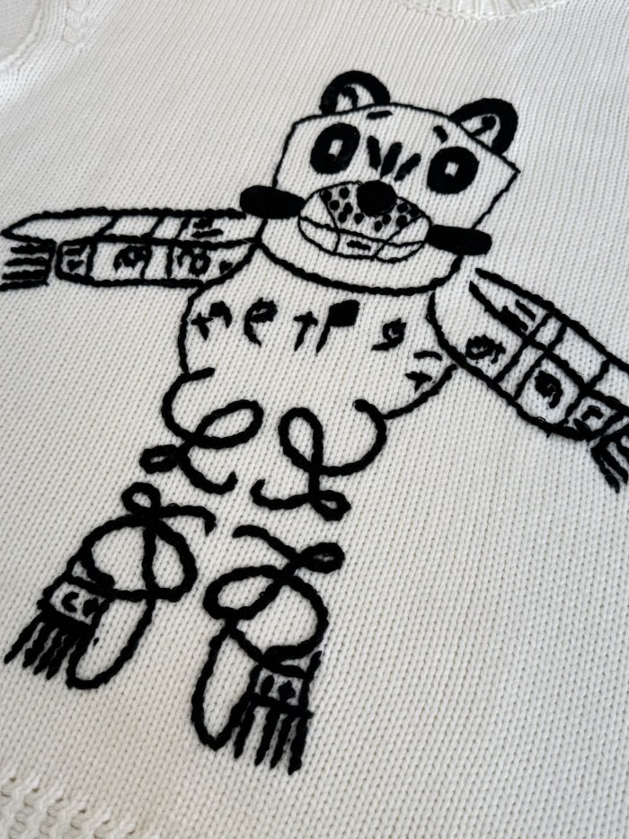 追跡付 ロエベ 激安偽物 の26ssドラえもん刺繍 ウールセーター