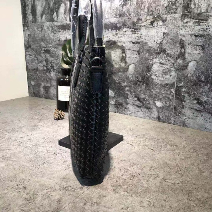 ★超人気 ボッテガヴェネタ 偽物通販 2026SSメンズ ショルダーバッグ