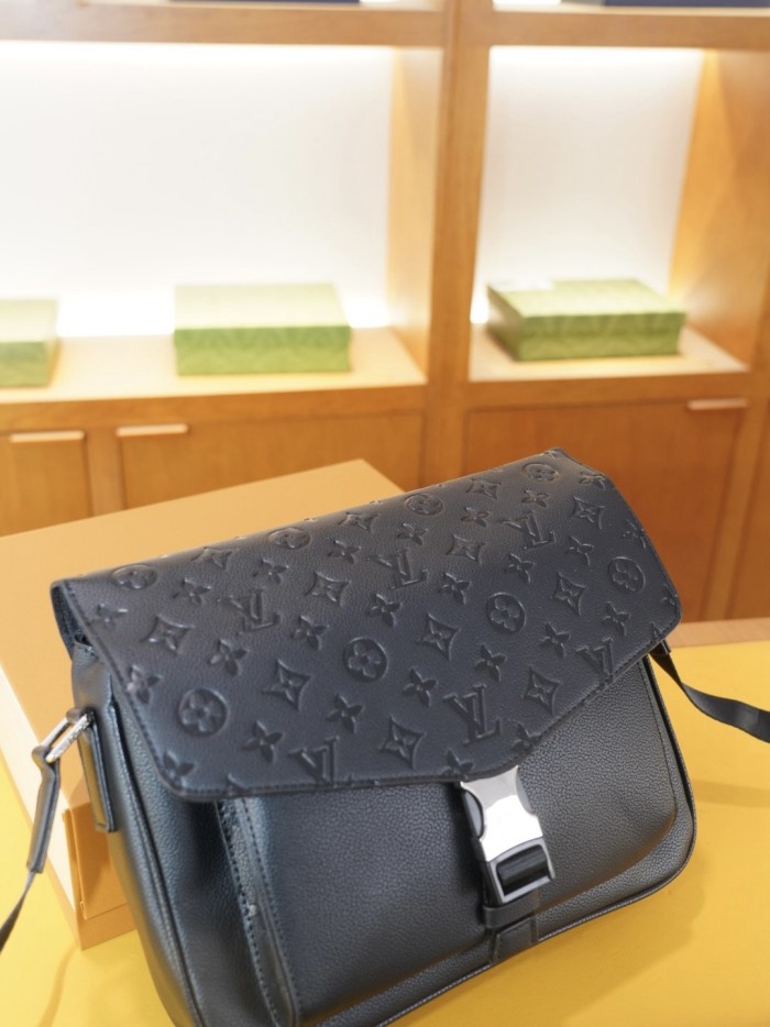 超奇跡の入荷☆ ルイヴィトン 激安偽物 メンズ ショルダーバッグ