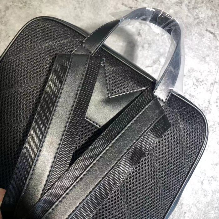 使い勝手良し ボッテガヴェネタ コピー 2026SSメンズリュックバック