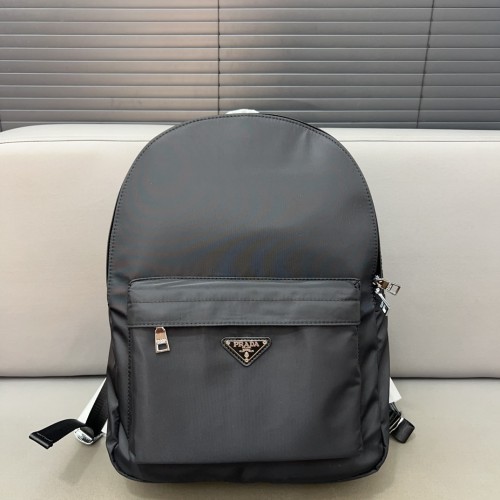 超奇跡の入荷☆ プラダ 偽物通販 2026SSメンズ リュックバック