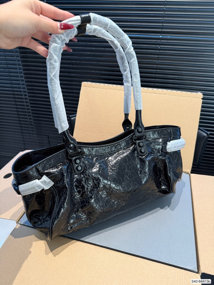 高品質 バレンシアガ コピーおすすめ 2026SSレディース ハンドバック