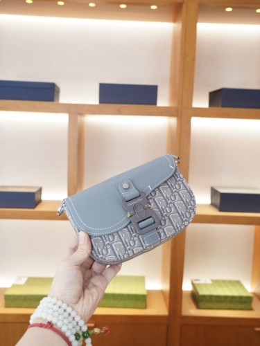 超奇跡の入荷☆ ディオール コピーおすすめ 2026SS メンズ ショルダーバック