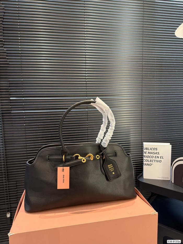 超奇跡の入荷☆ MCMエムシーエム コピー 2026SS レディース トートバッグ