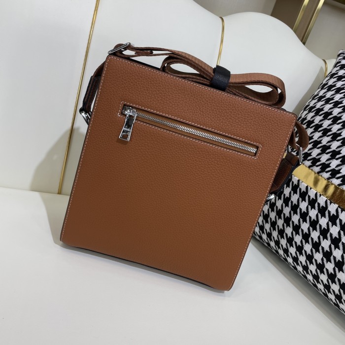 入手困難 エルメス n級品 2026SSメンズ ショルダーバック