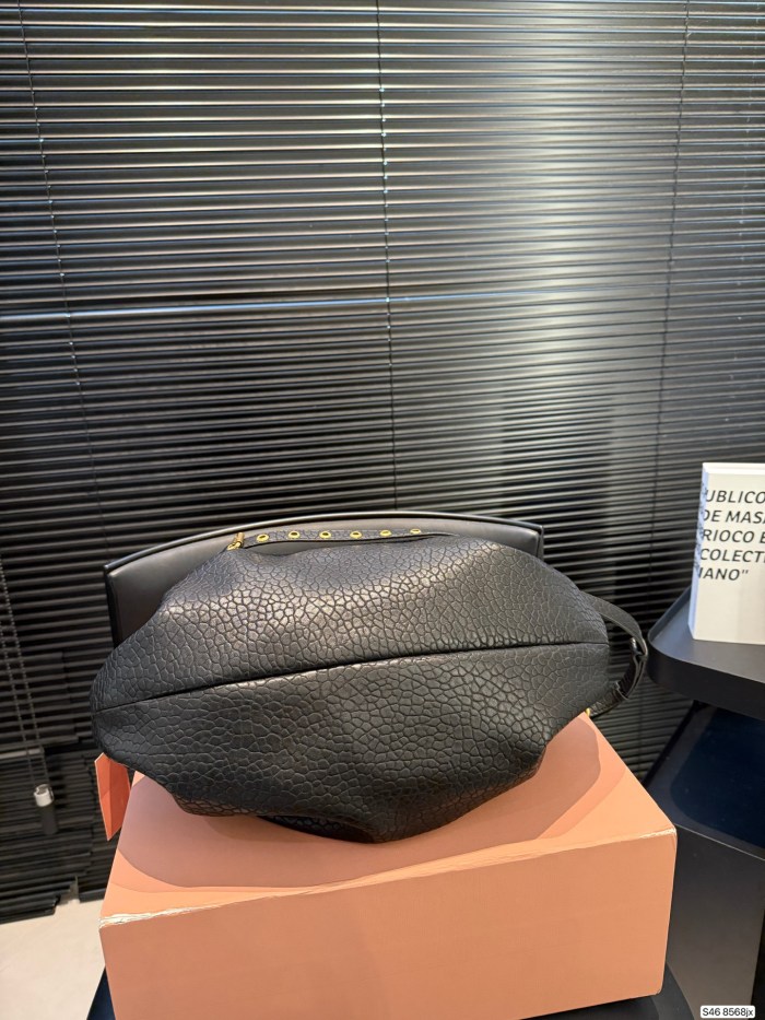 累積売上総額第１位！MCMエムシーエム n級品 2026SS レディース ショルダーバック