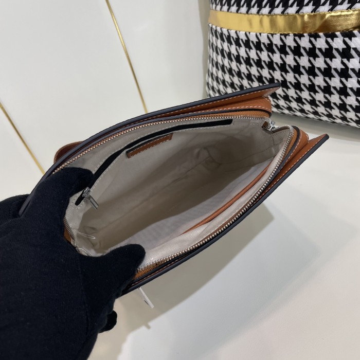 入手困難 エルメス n級品 2026SSメンズ ショルダーバック