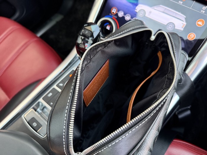 大人気 コーチ n級品 2026SS メンズ ショルダーバッグ