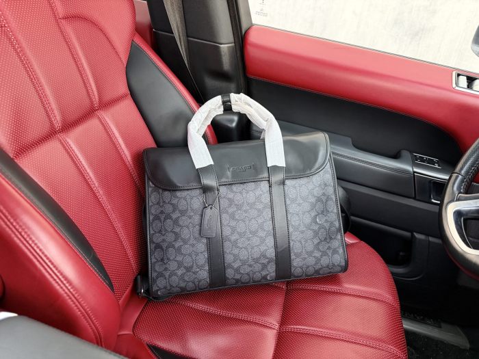 ★超人気 コーチ n級品 2026SS メンズ ブリーフケース