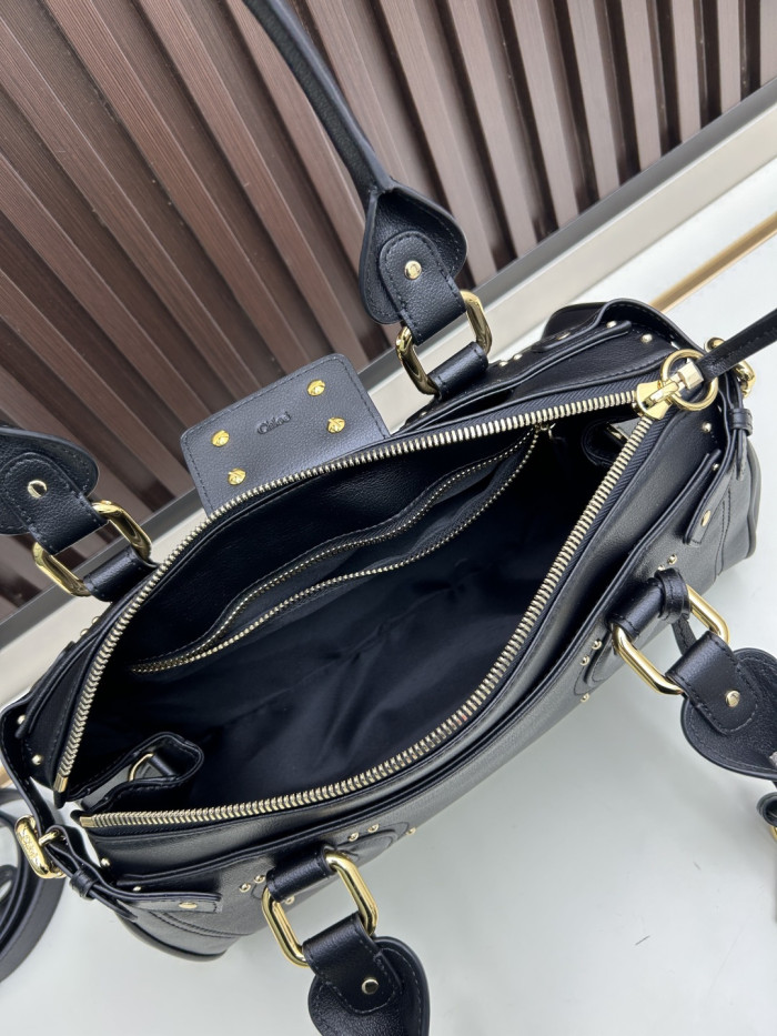 一目惚れ♪ クロエ n級品 2026SS レディース ショルダーバッグ