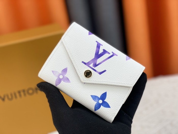 大人気 ルイヴィトン コピー 2026SS 短財布