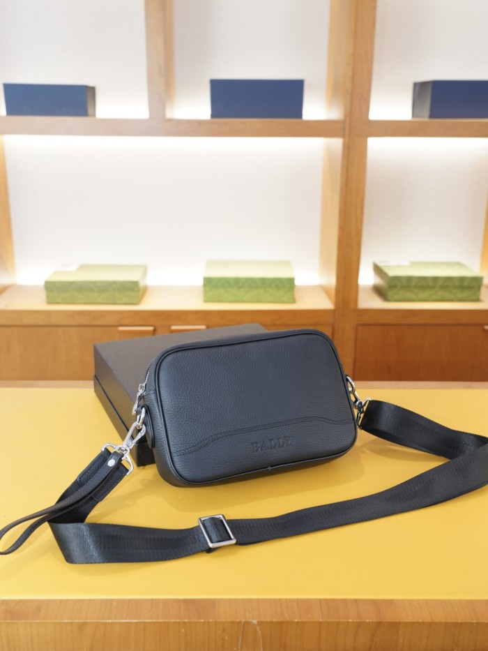 【話題商品！】Ballyバリー 激安通販 2026SSメンズ ショルダーバッグ