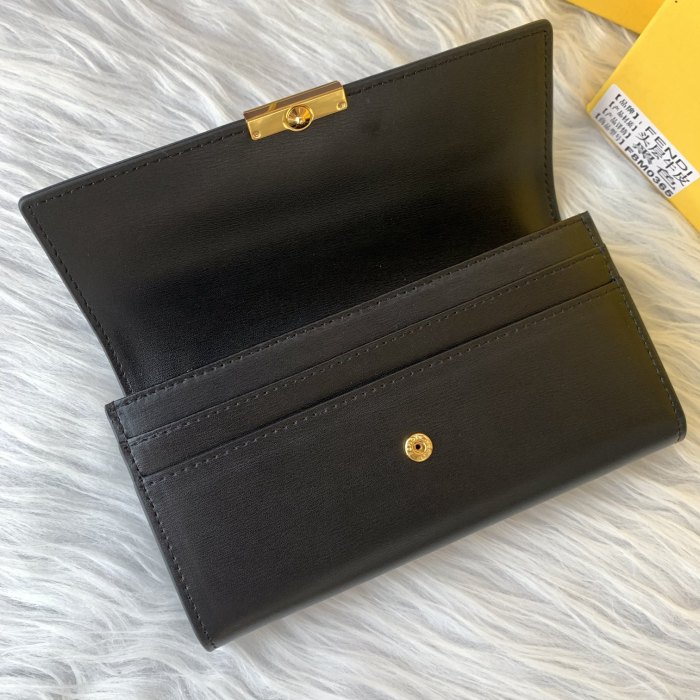 超奇跡の入荷☆ フェンディ コピー 2026SS  長財布