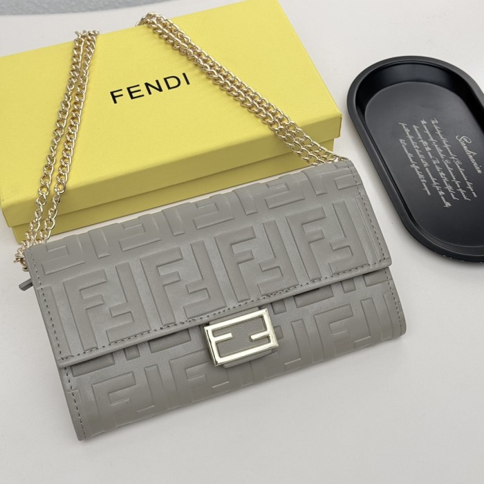 ★超人気 フェンディ コピー 2026SS 長財布