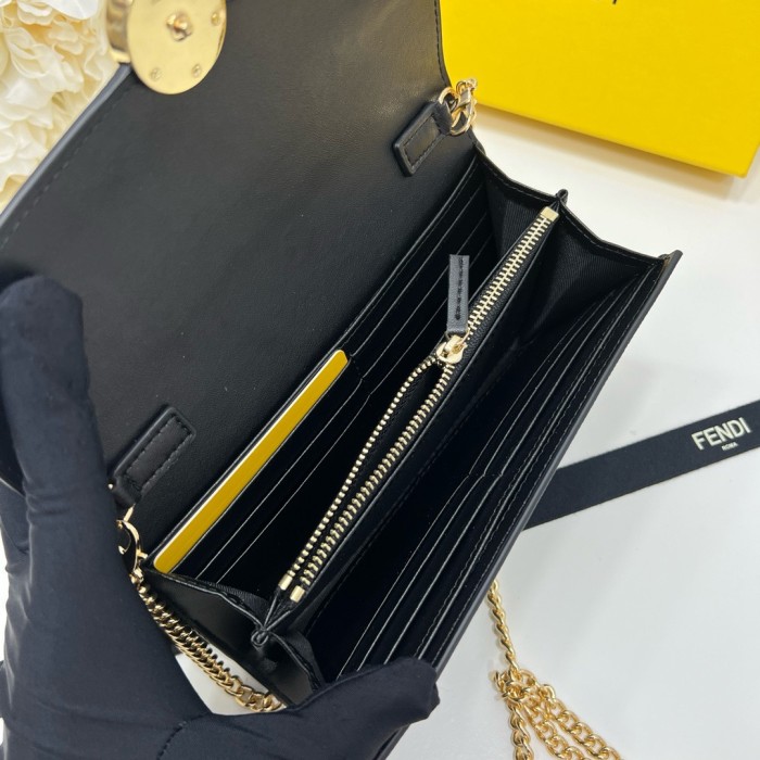 【話題商品！】 フェンディ 偽物通販 2026SS 長財布