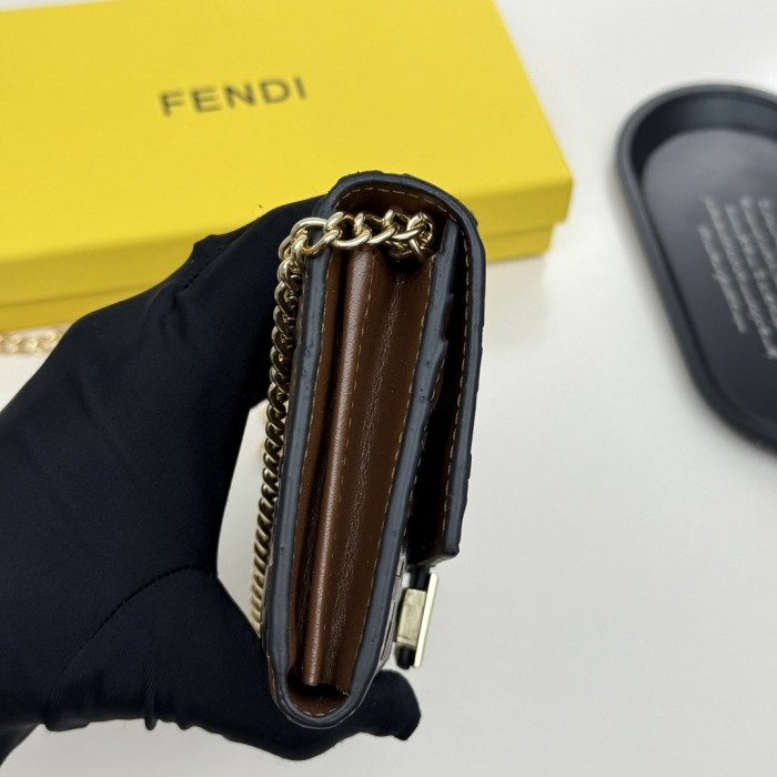 稀少 フェンディ n級品 2026SS 長財布